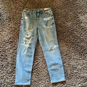 american eagle mom jeans